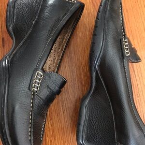 Sofft Black Leather Wedge Shoes Size  7